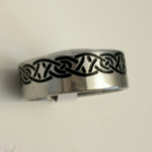 Men's Ring, Stainless Steel Silver Ring - Picture 3 of 3